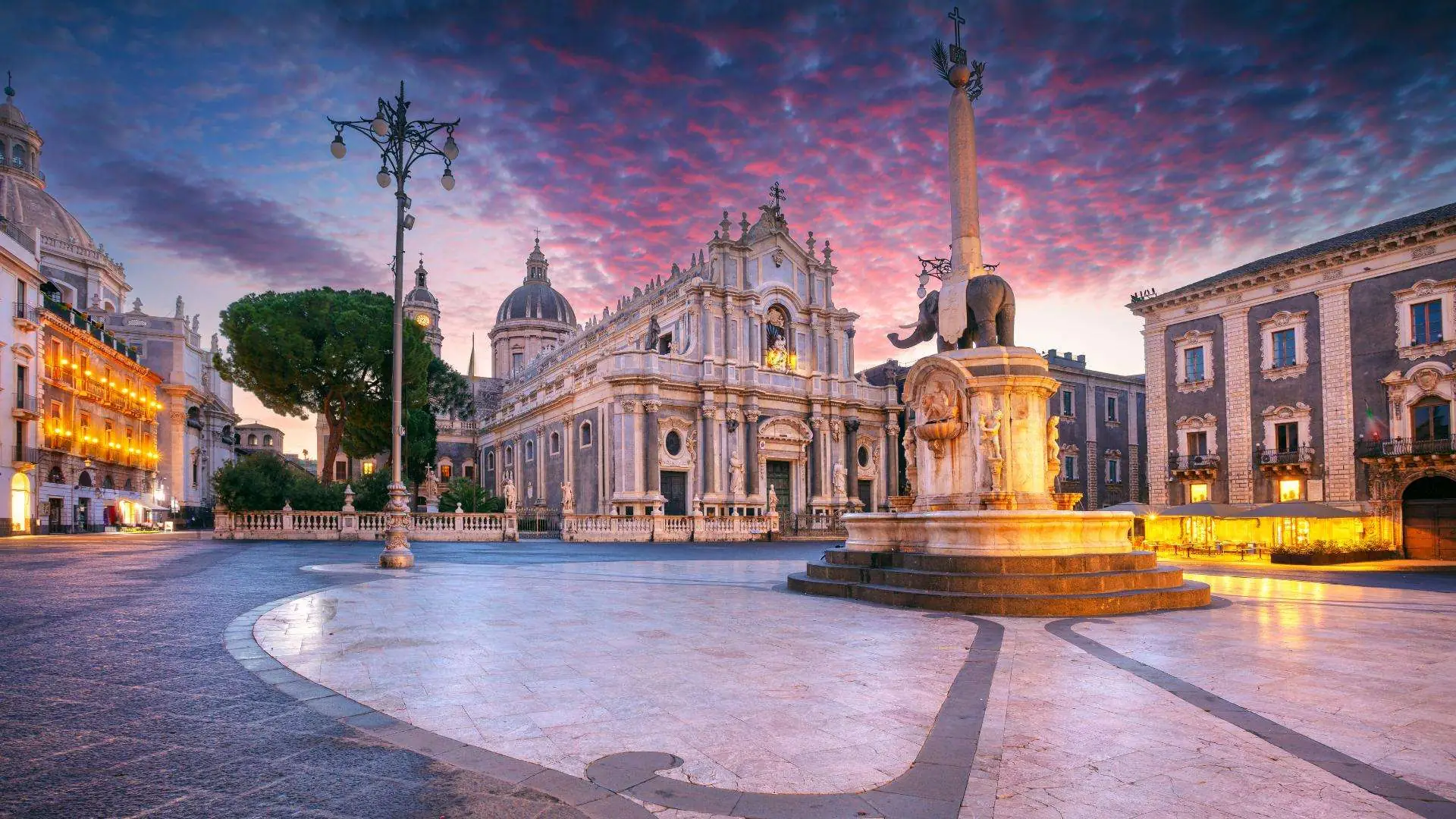 Piazza Duomo — Catania (Sicilia)